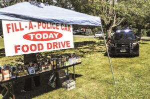 hiram-police-food-drive