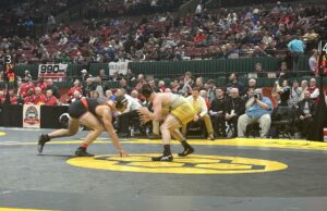 Keegan Sell defends Division III state championship