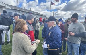 Crestwood rededicates fieldhouse to graduates killed in Vietnam War