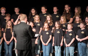 Garfield Choir Delivers Evening of Harmonies