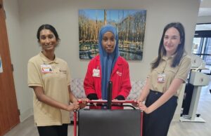 UH Portage Summer Volunteer Program Gives Students Hands-On Healthcare Experience 65 local students have spent part of their summer participating in a 10-week summer volunteer program at University Hospitals Portage Medical Center